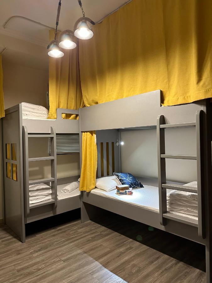 Business Backpackers Jbr Hostel Dubai Exterior photo